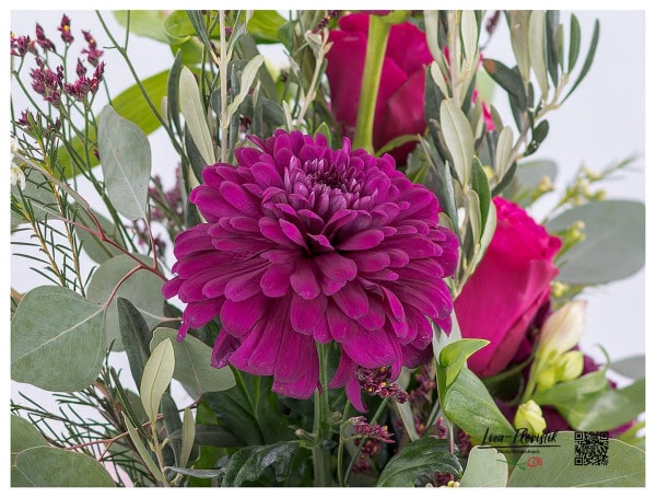Blumenstrauß mit pinken Chrysanthemen