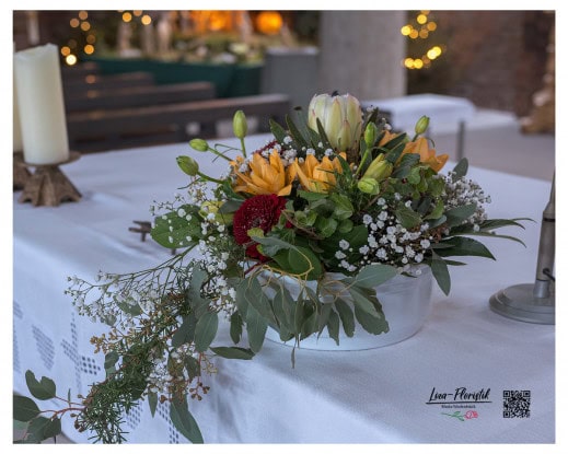 Altargesteck mit Protea